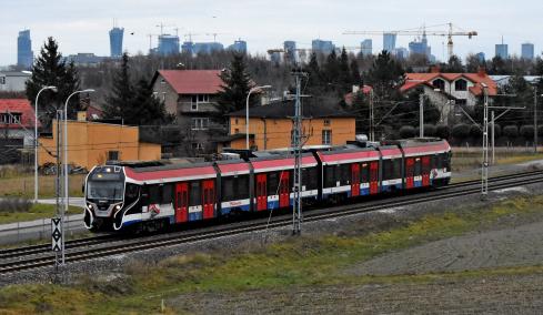 Organizacja ruchu pociągów na linii WKD w dniach 03-04.12.2022 (sobota-niedziela)